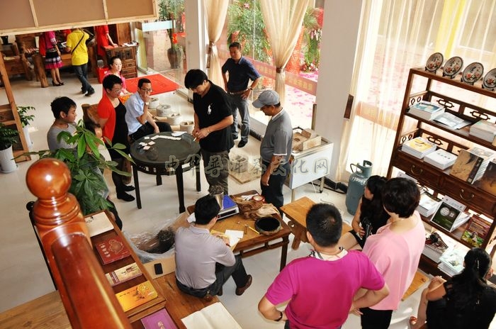 葳盛茶業(yè)前衛(wèi)茶文化廣場(chǎng)旗艦店隆重開(kāi)業(yè)