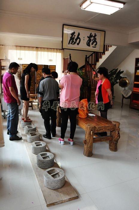 葳盛茶業(yè)前衛(wèi)茶文化廣場(chǎng)旗艦店隆重開(kāi)業(yè)