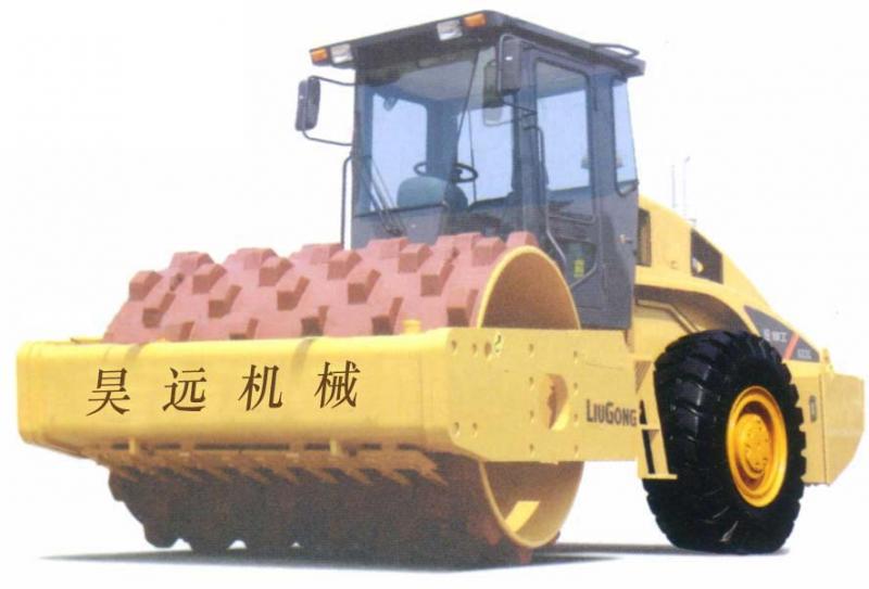 凸塊壓路機(jī)